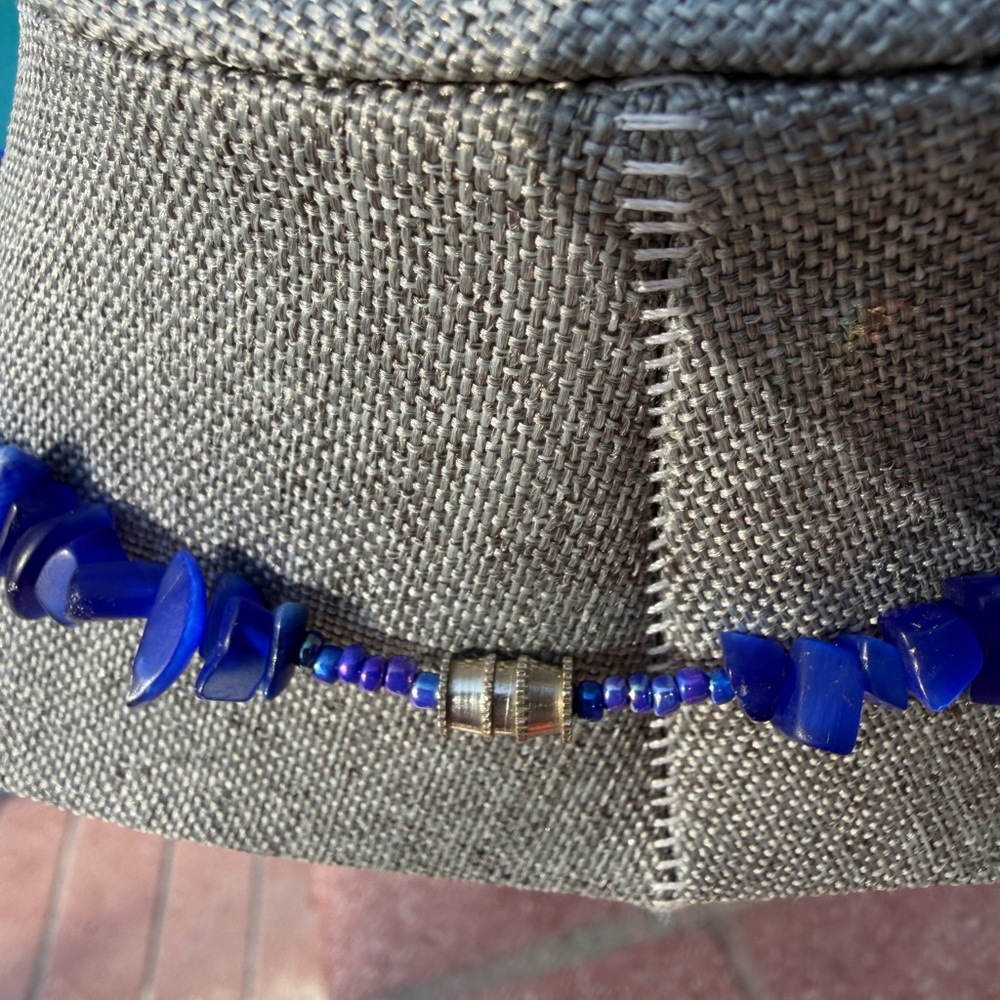 Blue Beaded Necklace with Pendant - Picture 3 of 7